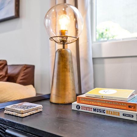 Euphony - Designer Furnishings - 5 Mins To Broadway Villa Nashville Buitenkant foto